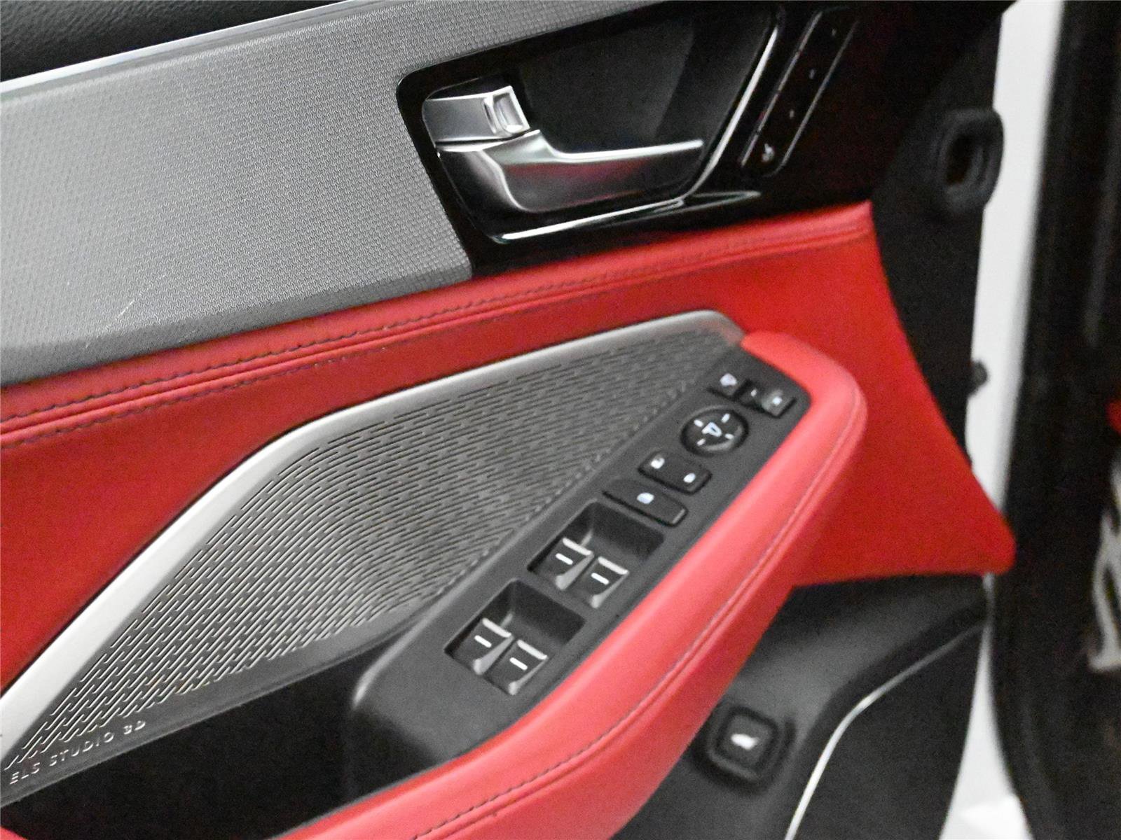 Certified 2023 Acura MDX A-Spec image 8