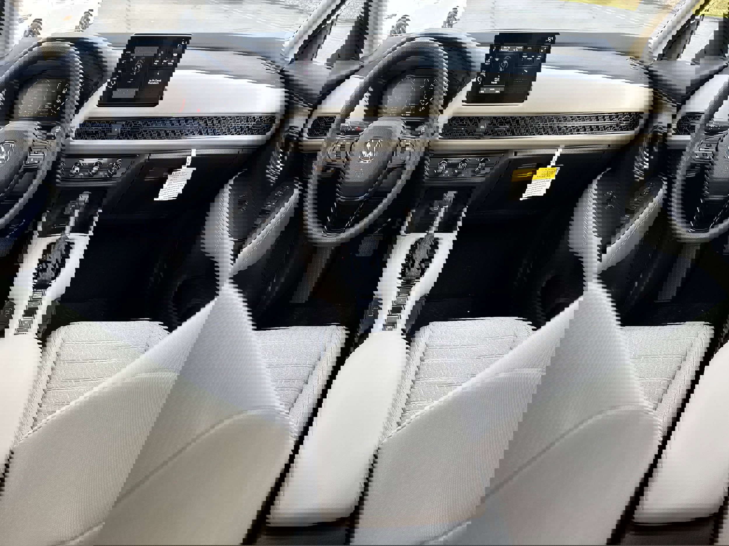 New 2026 Honda HR-V LX image 15