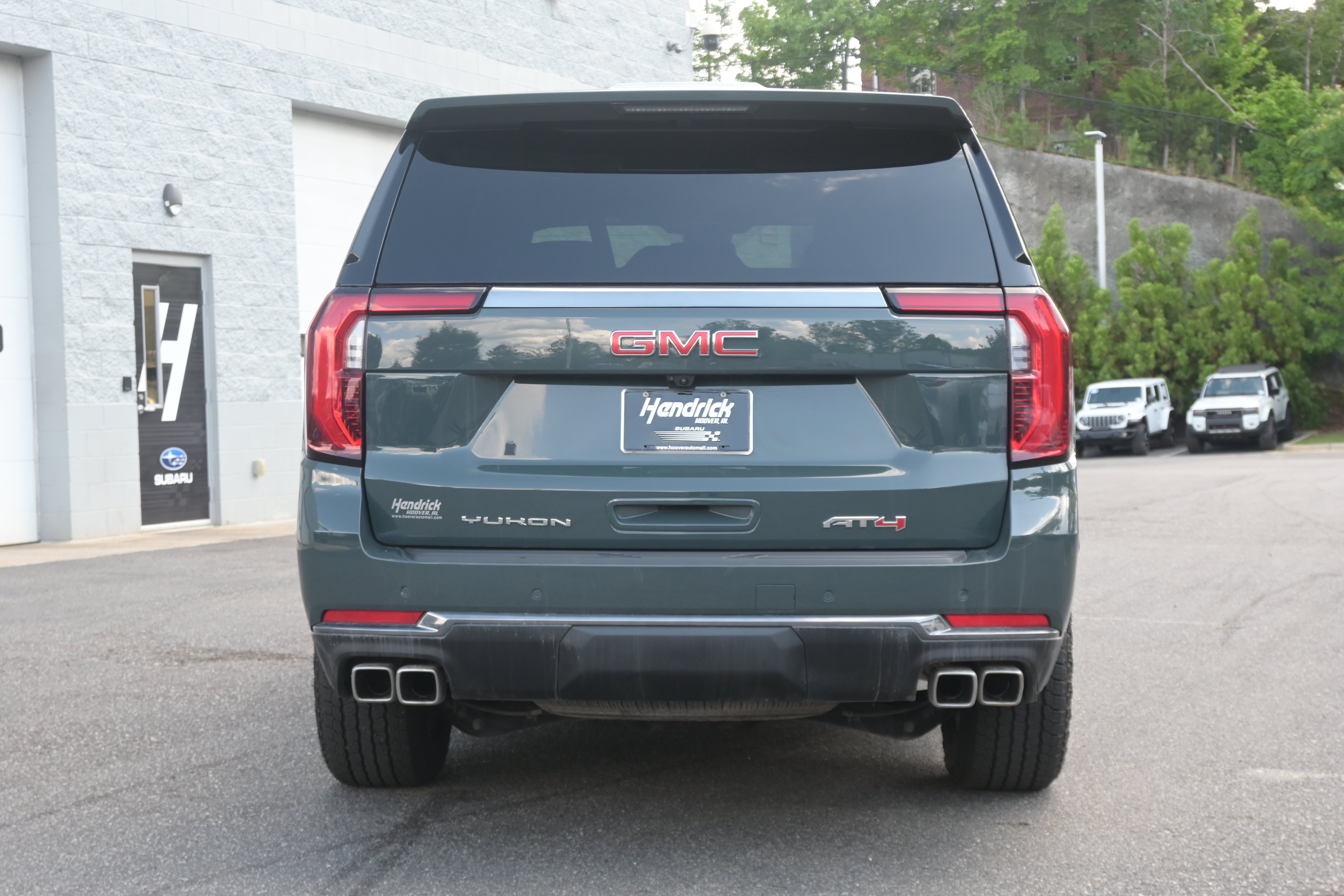 Used 2026 GMC Yukon AT4 AWD/4WD image 8
