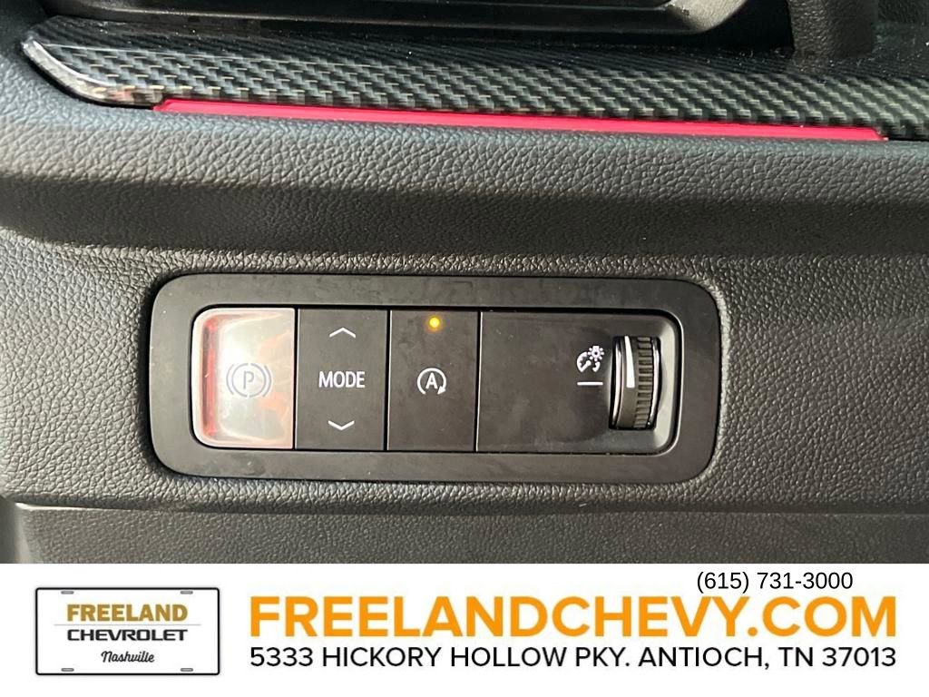 Used 2024 Chevrolet Traverse RS image 20