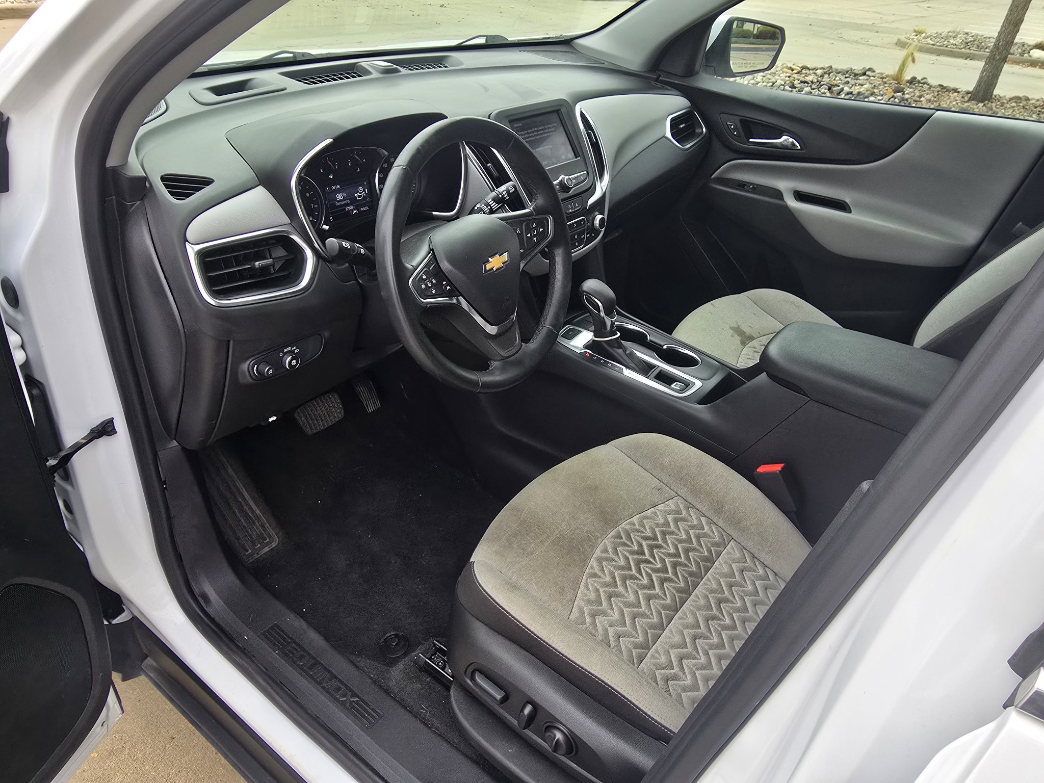 Used 2024 Chevrolet Equinox LT AWD/4WD image 26