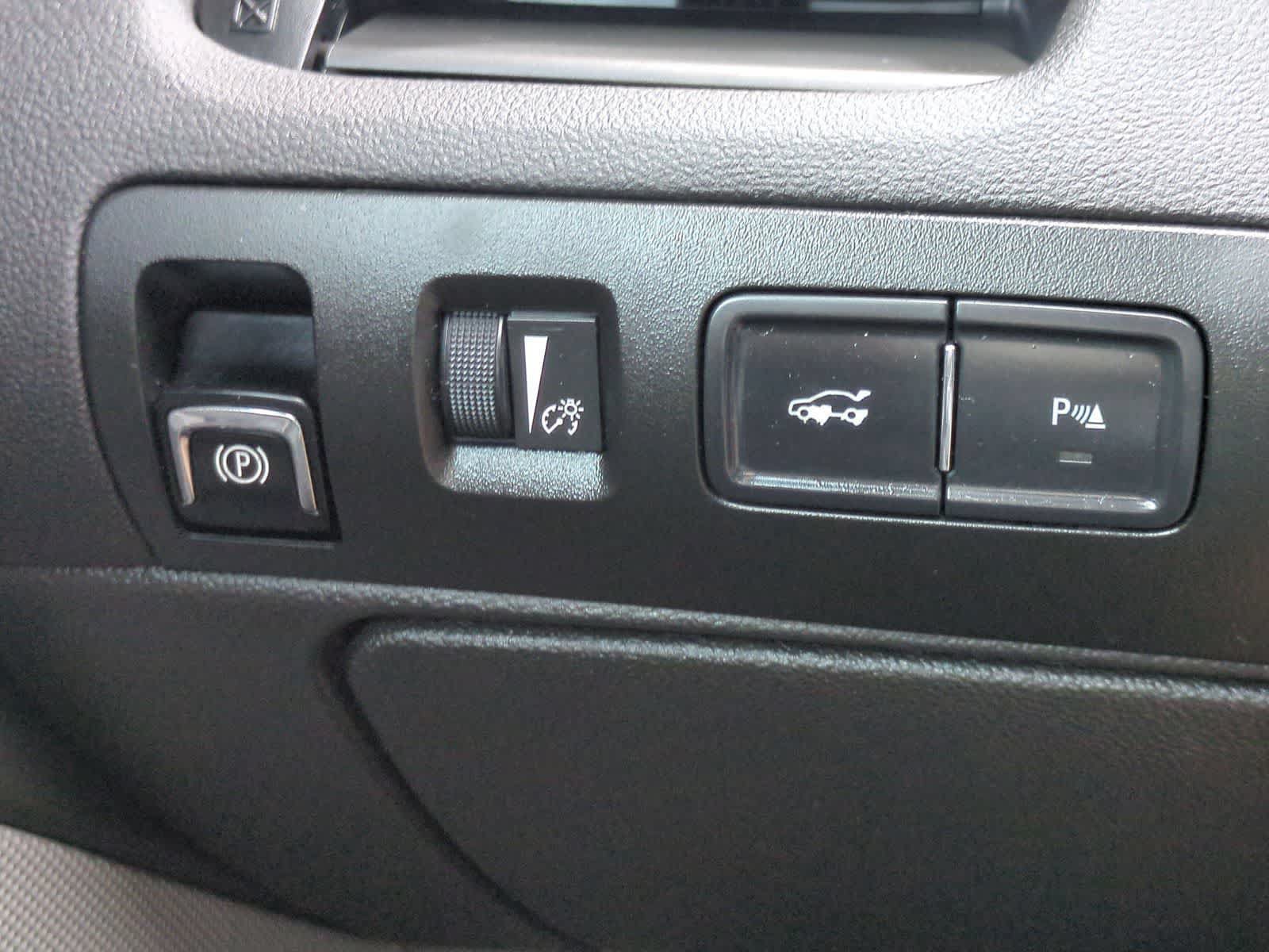 Used 2014 Chevrolet Impala LS w/ LS Convenience Package FWD image 27