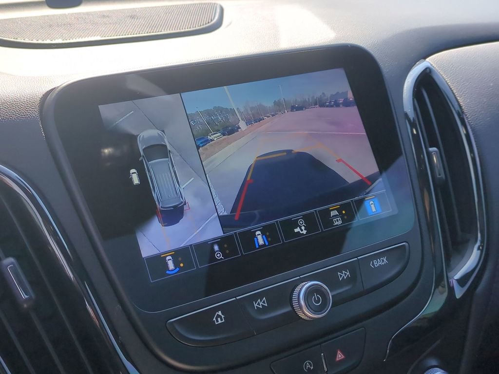 Used 2023 Chevrolet Equinox RS w/ RS Leather Package image 20