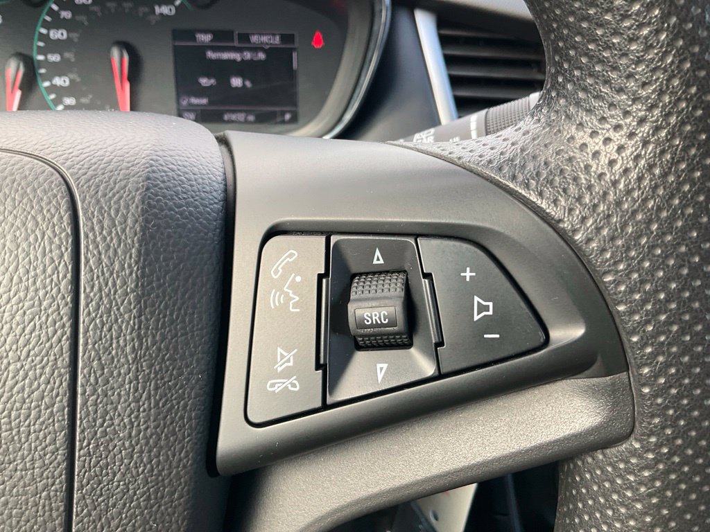 Used 2021 Chevrolet Trax LT FWD image 24