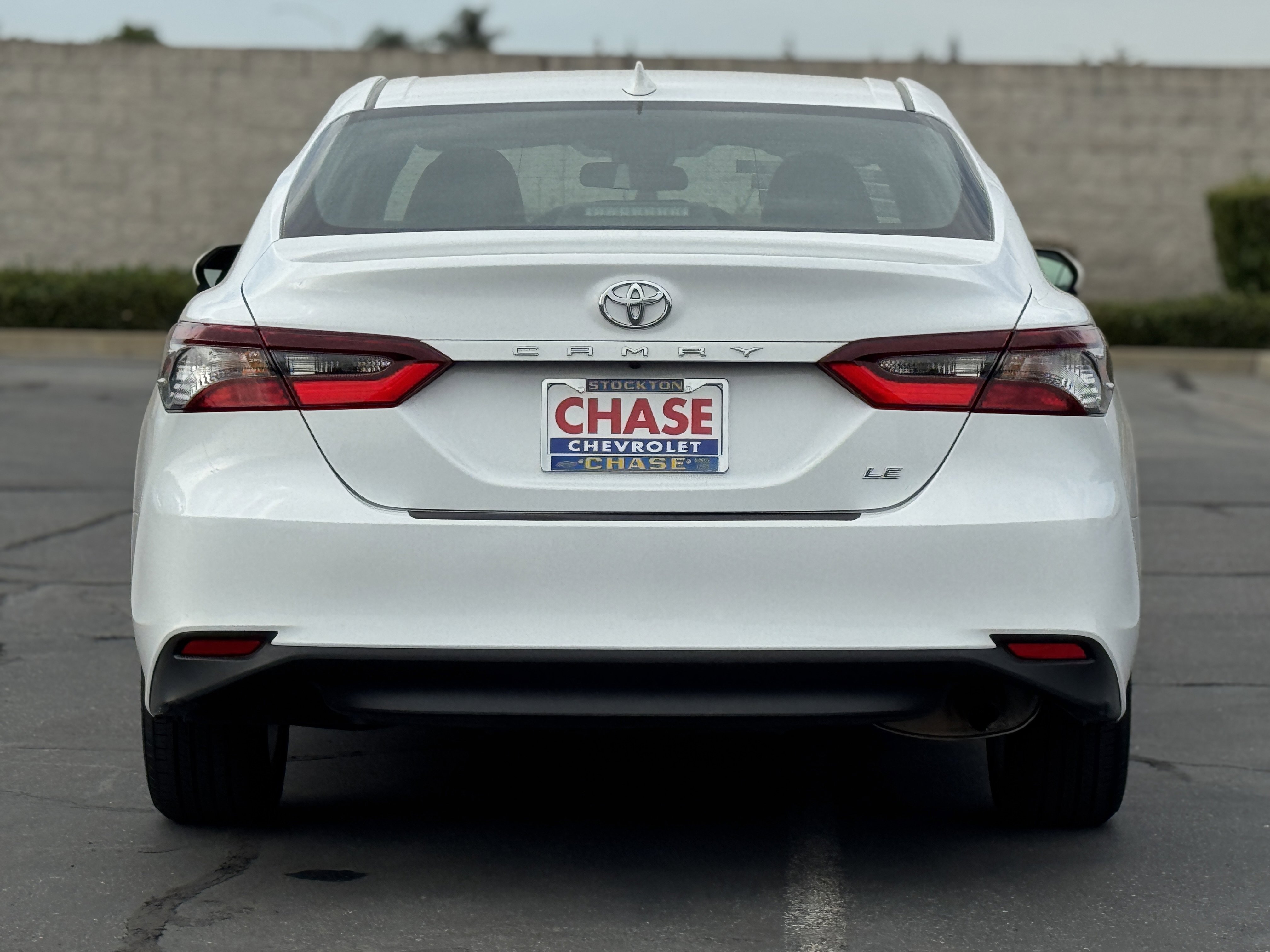 Used 2023 Toyota Camry LE image 6