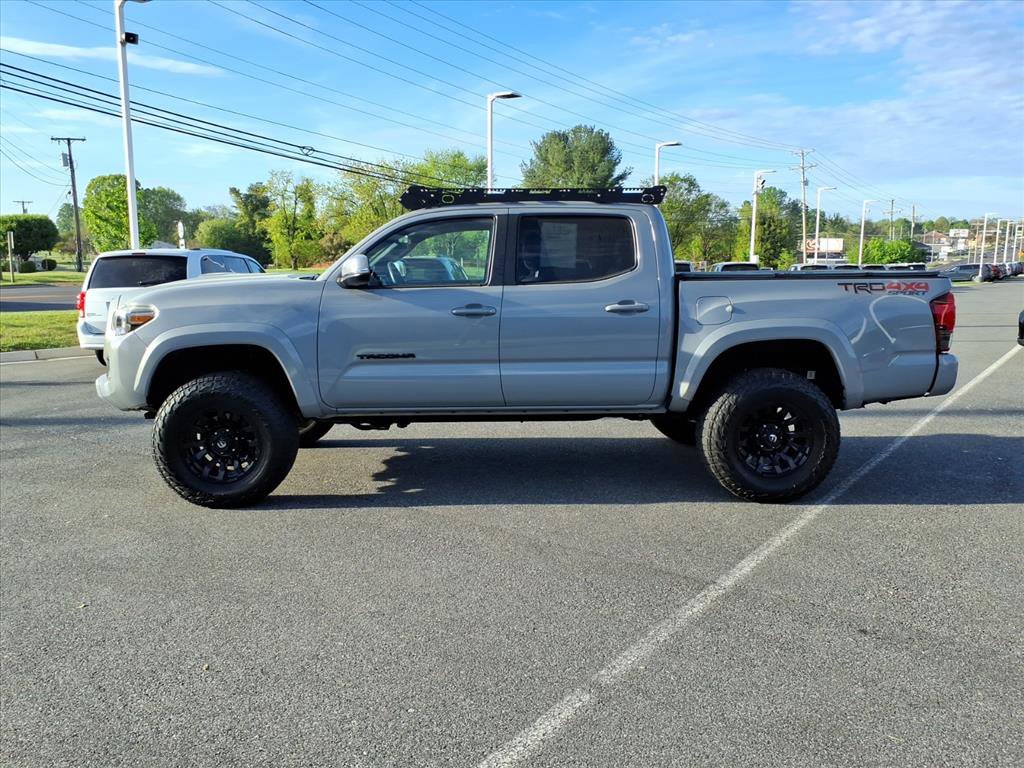 Used 2019 Toyota Tacoma TRD Sport image 13