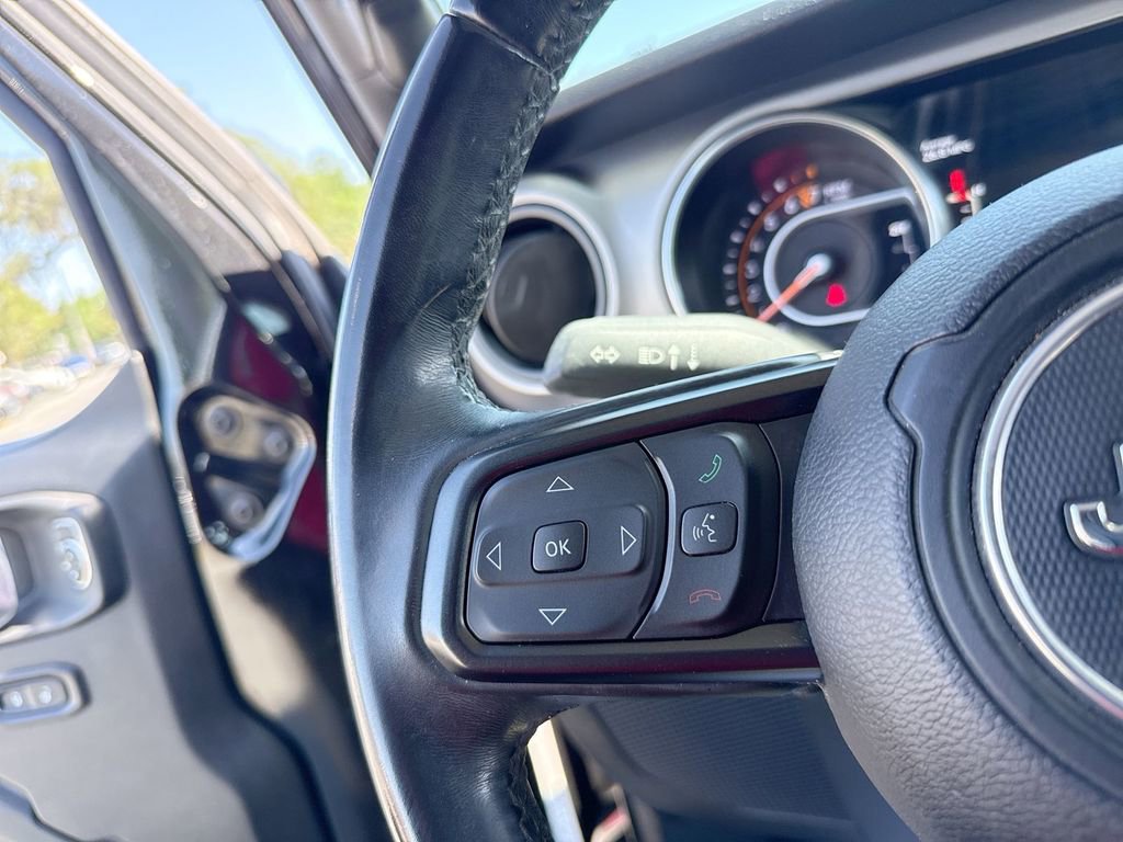 Used 2020 Jeep Wrangler Sport AWD/4WD image 12