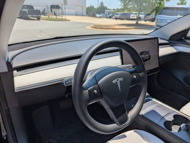 Used 2023 Tesla Model 3 Standard Range RWD image 12