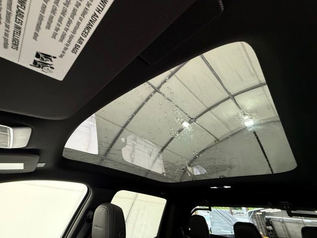 Used 2024 GMC Sierra EV Denali image 42