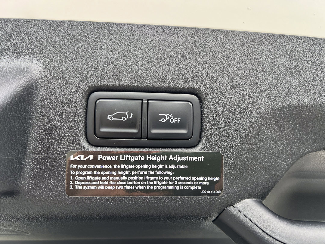 Used 2027 Kia Telluride S image 11