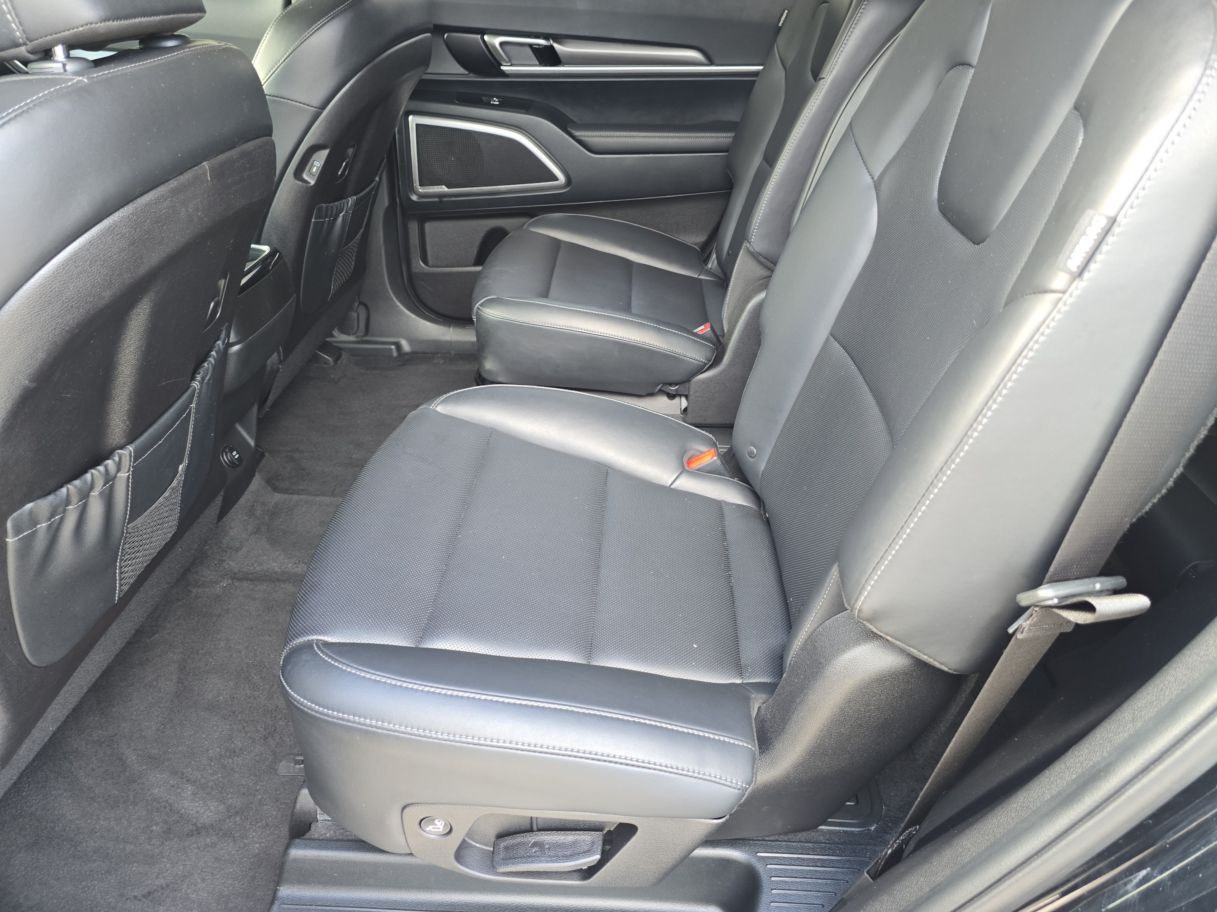 Certified 2024 Kia Telluride S w/ S Sunroof Package FWD image 16