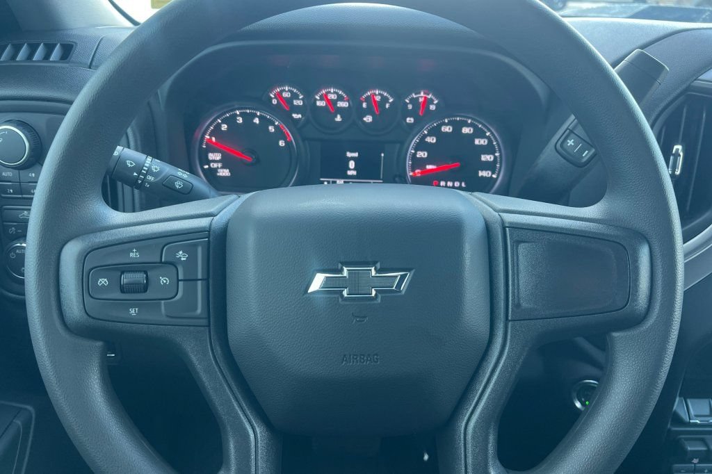 New 2026 Chevrolet Silverado 1500 Custom Trail Boss AWD/4WD image 17