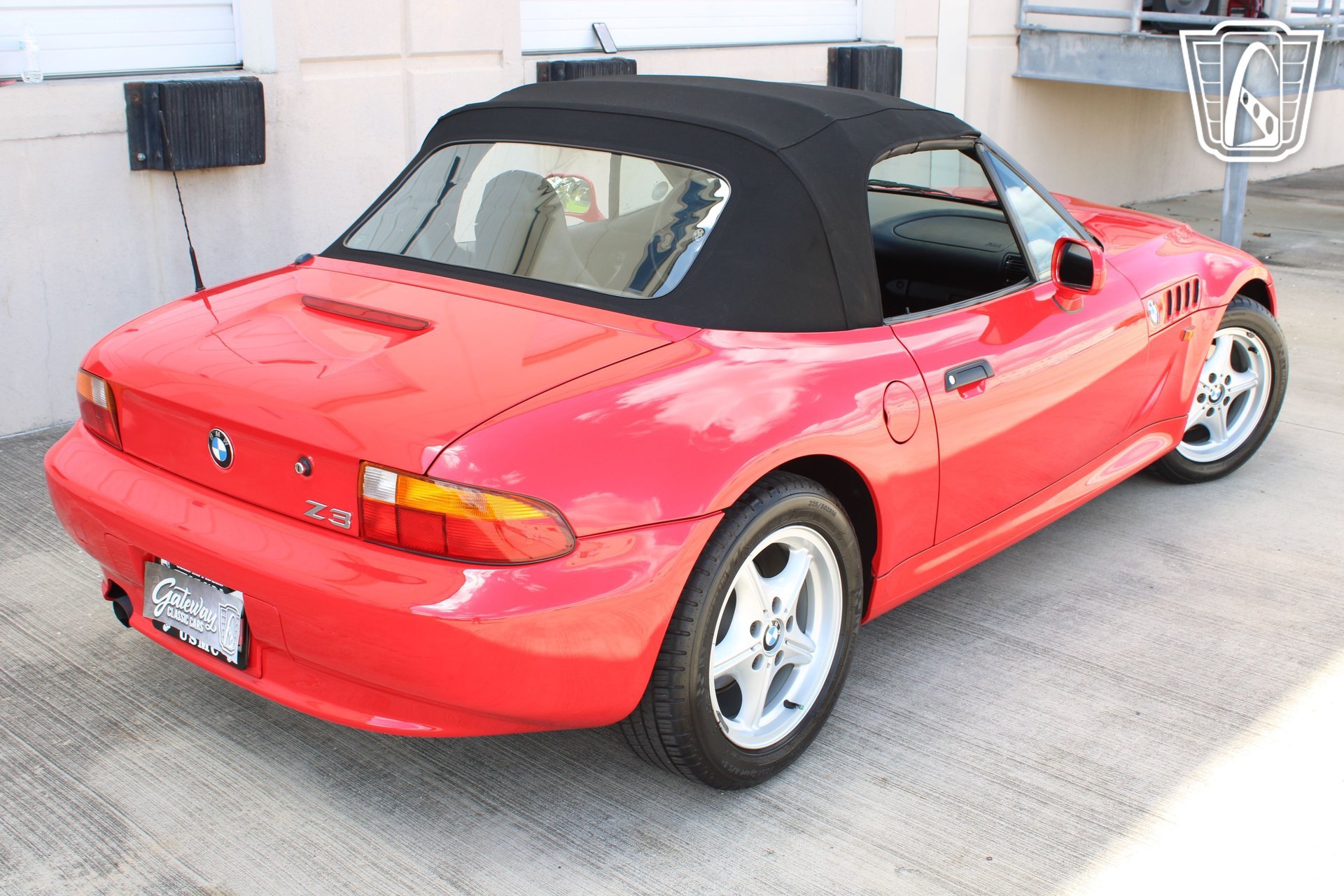 Used 1996 BMW Z3 1.9 RWD image 16