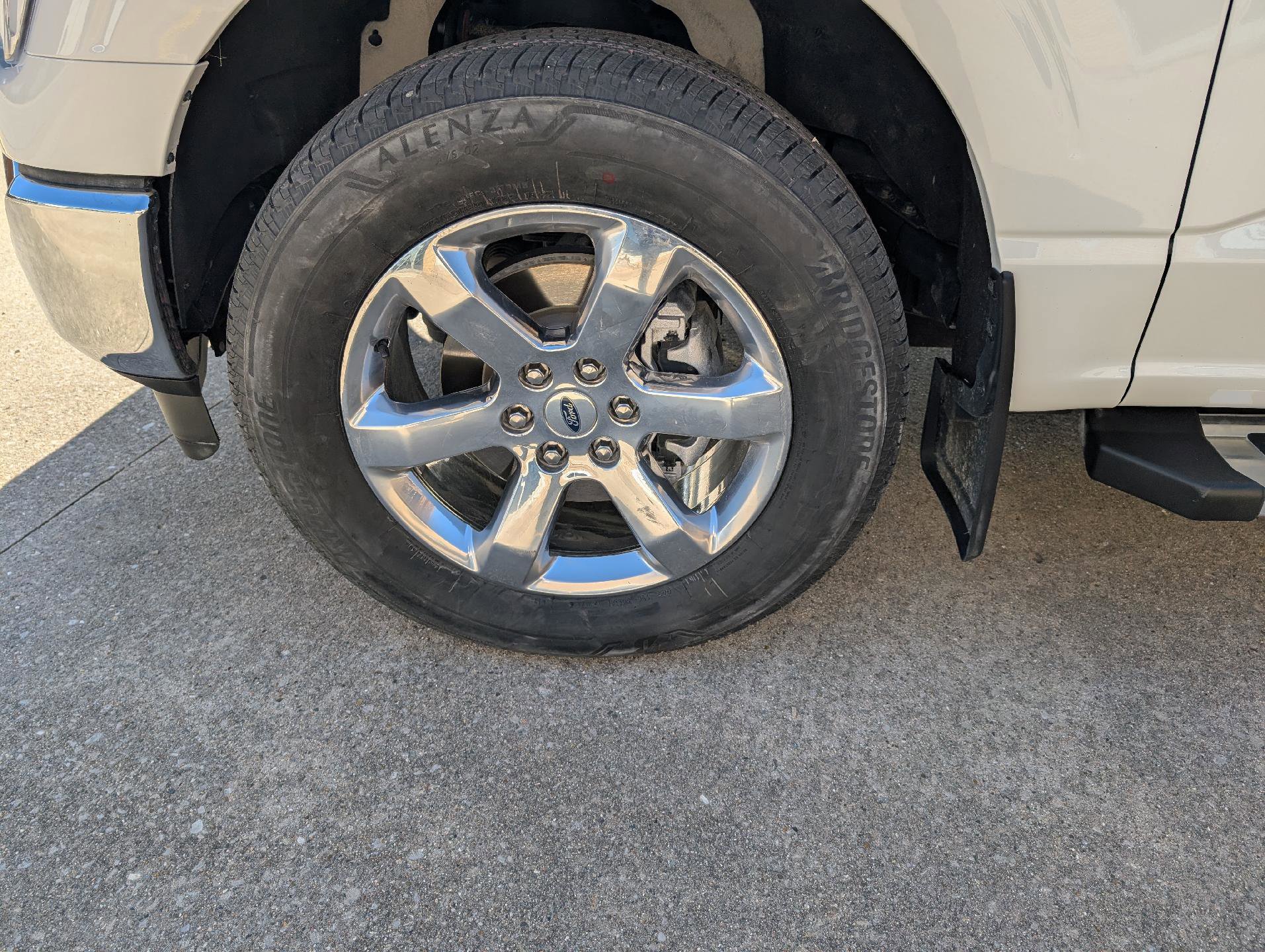 Used 2022 Ford F150 Lariat image 10