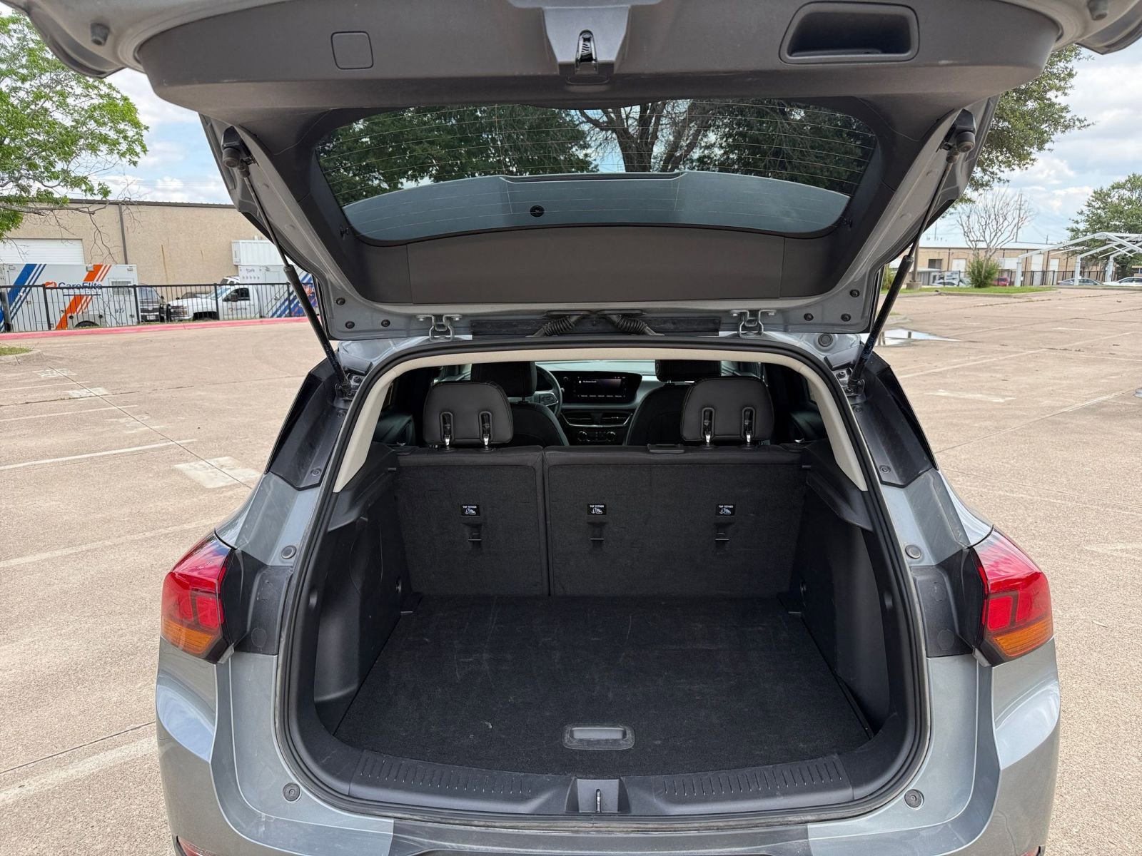 Used 2025 Buick Encore GX Preferred FWD image 32