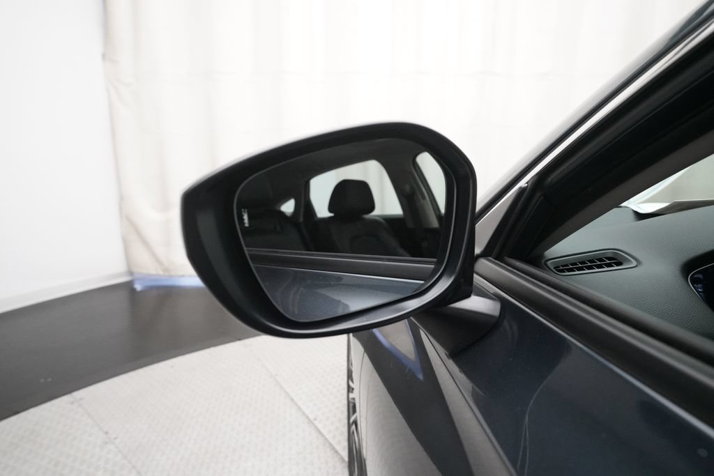 Used 2023 Honda Civic EX-L image 24