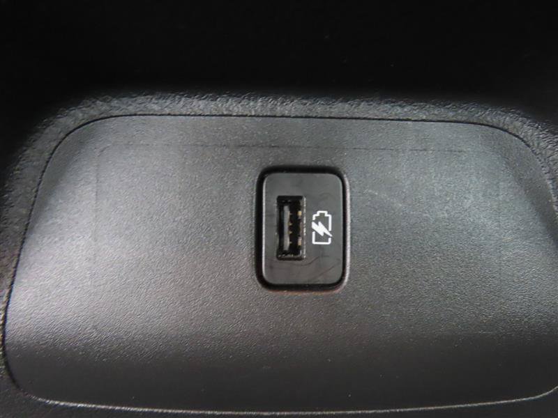 Used 2025 Nissan Sentra SV FWD image 30