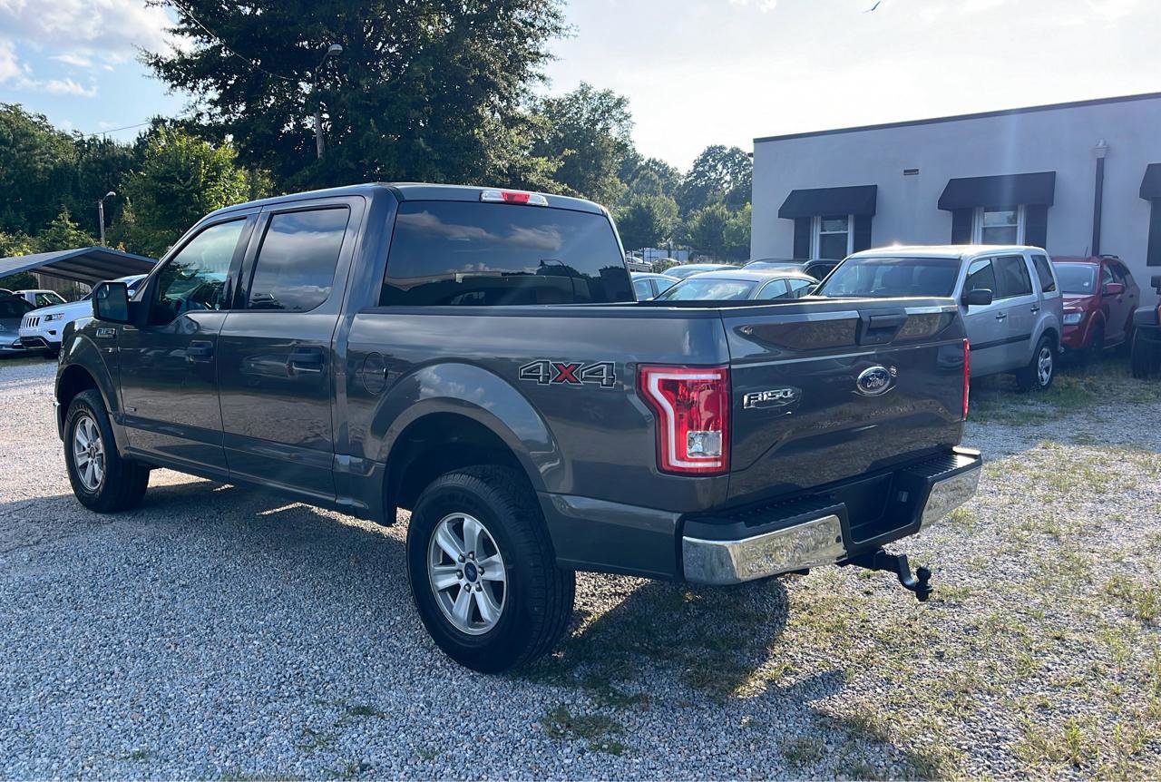 Used 2017 Ford F150 XLT w/ Equipment Group 301A Mid AWD/4WD image 13