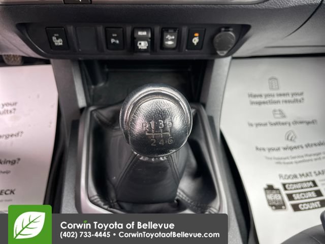 Used 2019 Toyota Tacoma TRD Sport w/ Technology Package AWD/4WD image 13