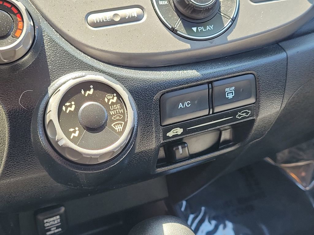 Used 2013 Honda Fit image 20
