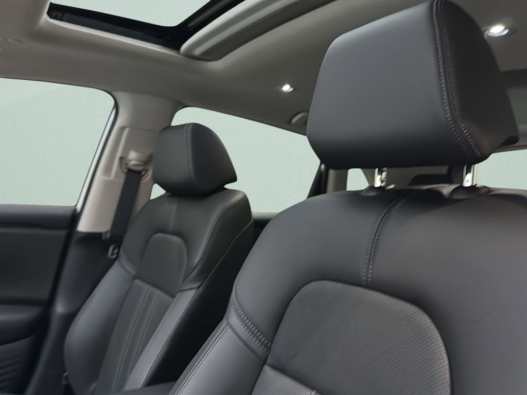 Certified 2025 Honda HR-V EX-L image 13