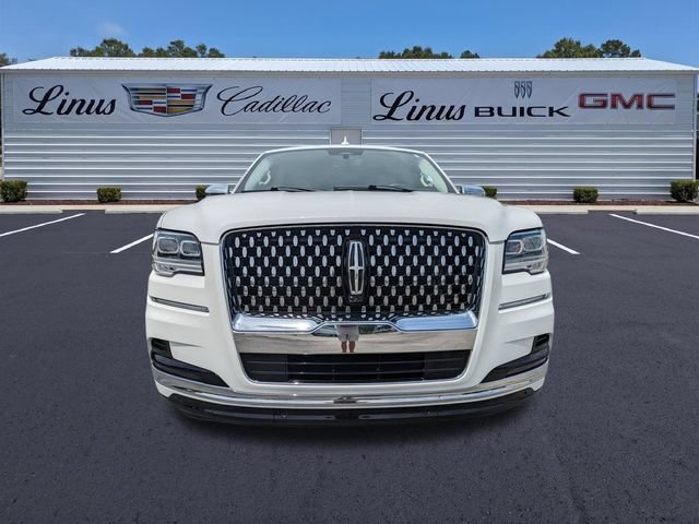 Used 2024 Lincoln Navigator Black Label AWD/4WD image 9
