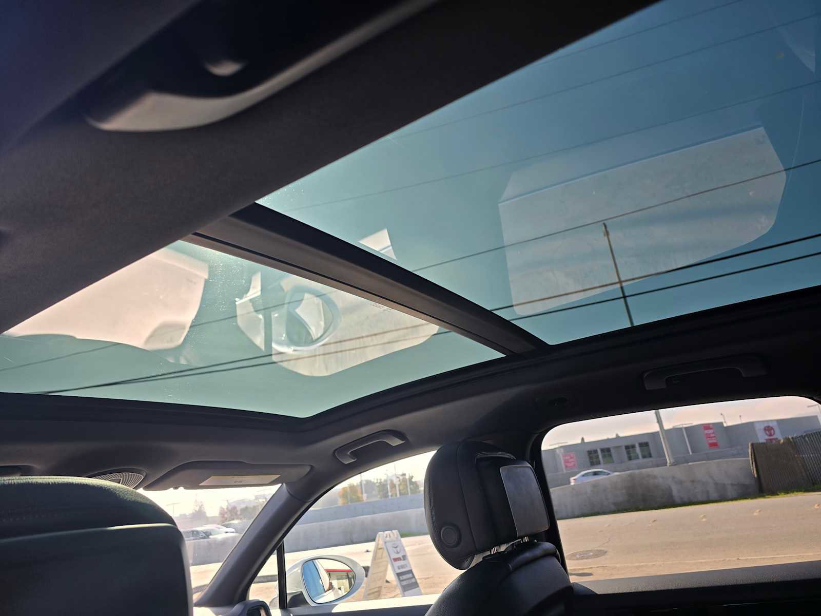 Used 2024 Porsche Cayenne image 21