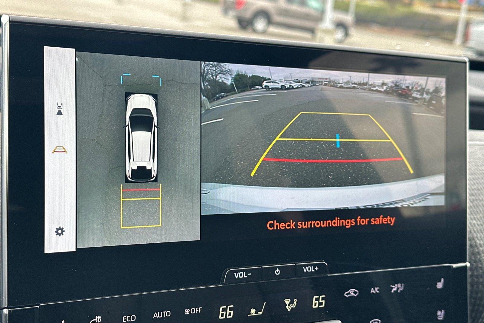 Used 2023 Toyota bZ4X Limited image 28