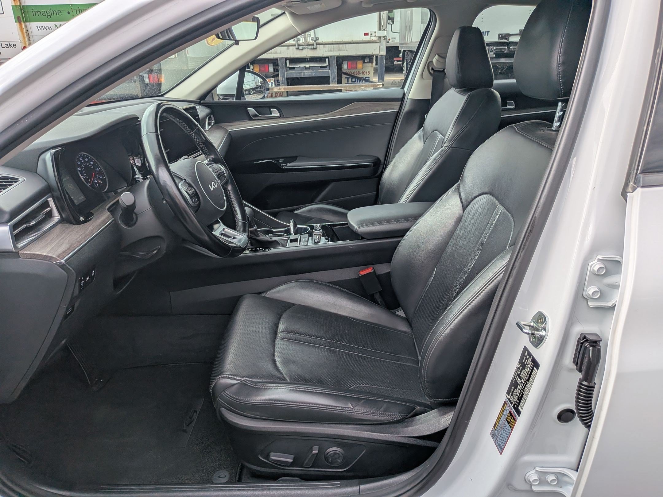 Used 2022 Kia K5 EX FWD image 24