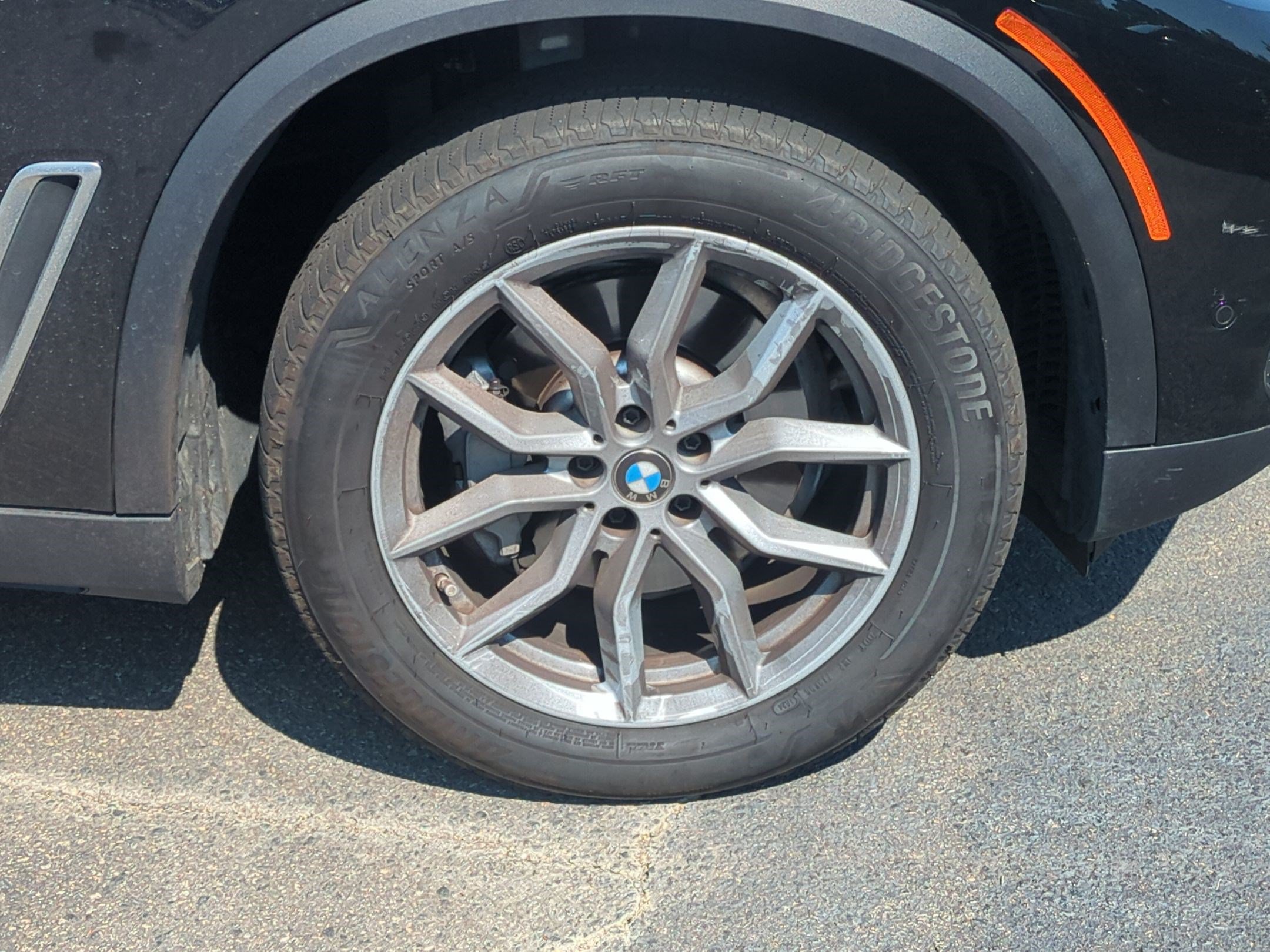 Certified 2023 BMW X5 sDrive40i w/ Premium Package RWD image 12