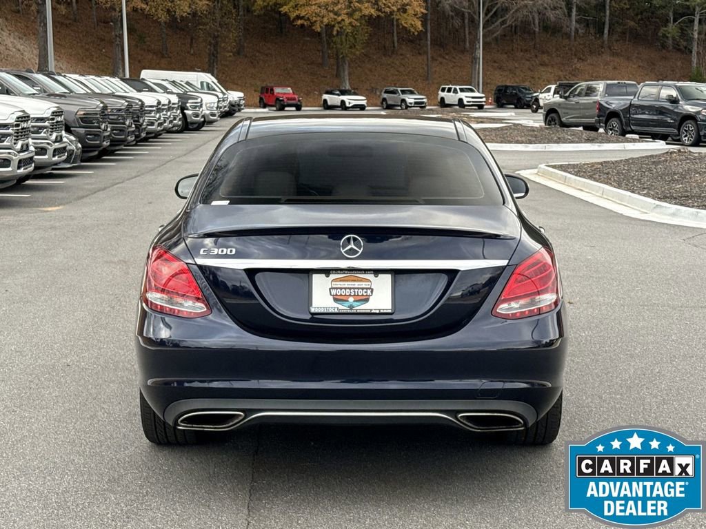 Used 2017 Mercedes-Benz C 300 Sedan image 4