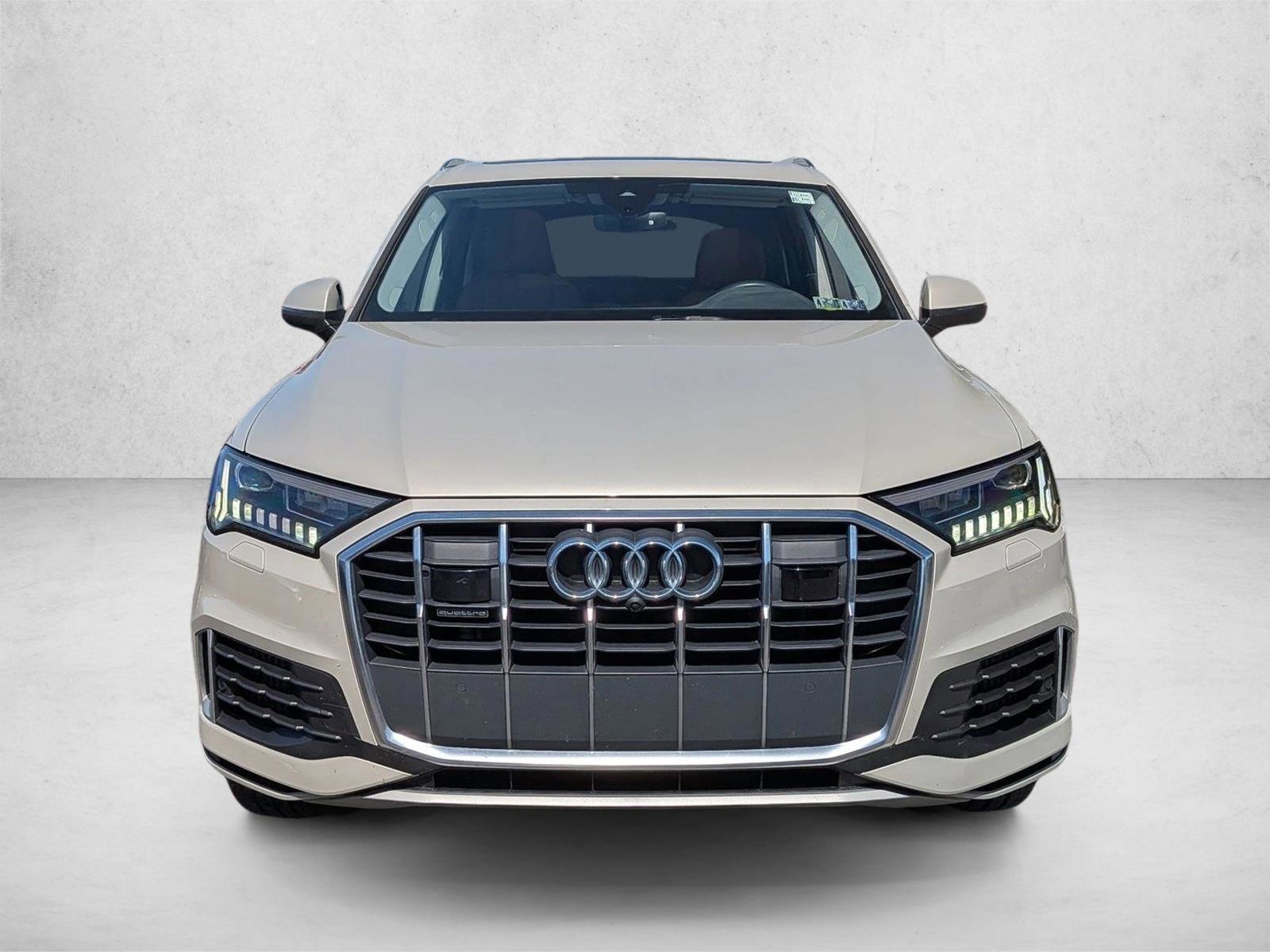 Used 2023 Audi Q7 3.0T Premium Plus w/ Premium Plus Package AWD/4WD image 2