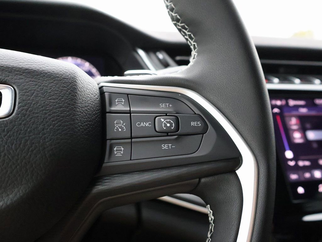 New 2025 Jeep Grand Cherokee L Altitude image 30