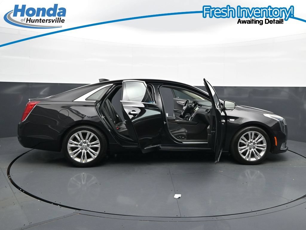 Used 2018 Cadillac XTS Luxury FWD image 41