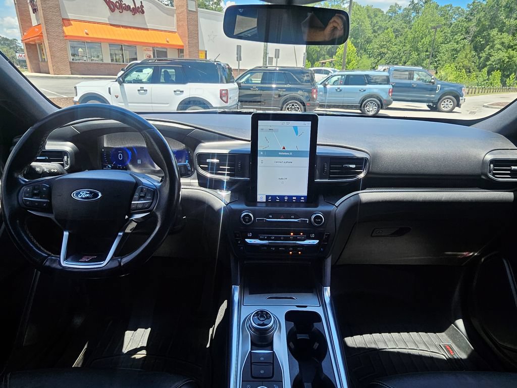 Used 2020 Ford Explorer ST w/ Premium Technology Package AWD/4WD image 5