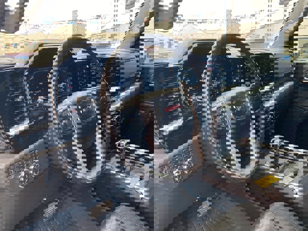 Used 2022 GMC Sierra 1500 SLT w/ SLT Premium Plus Package image 29