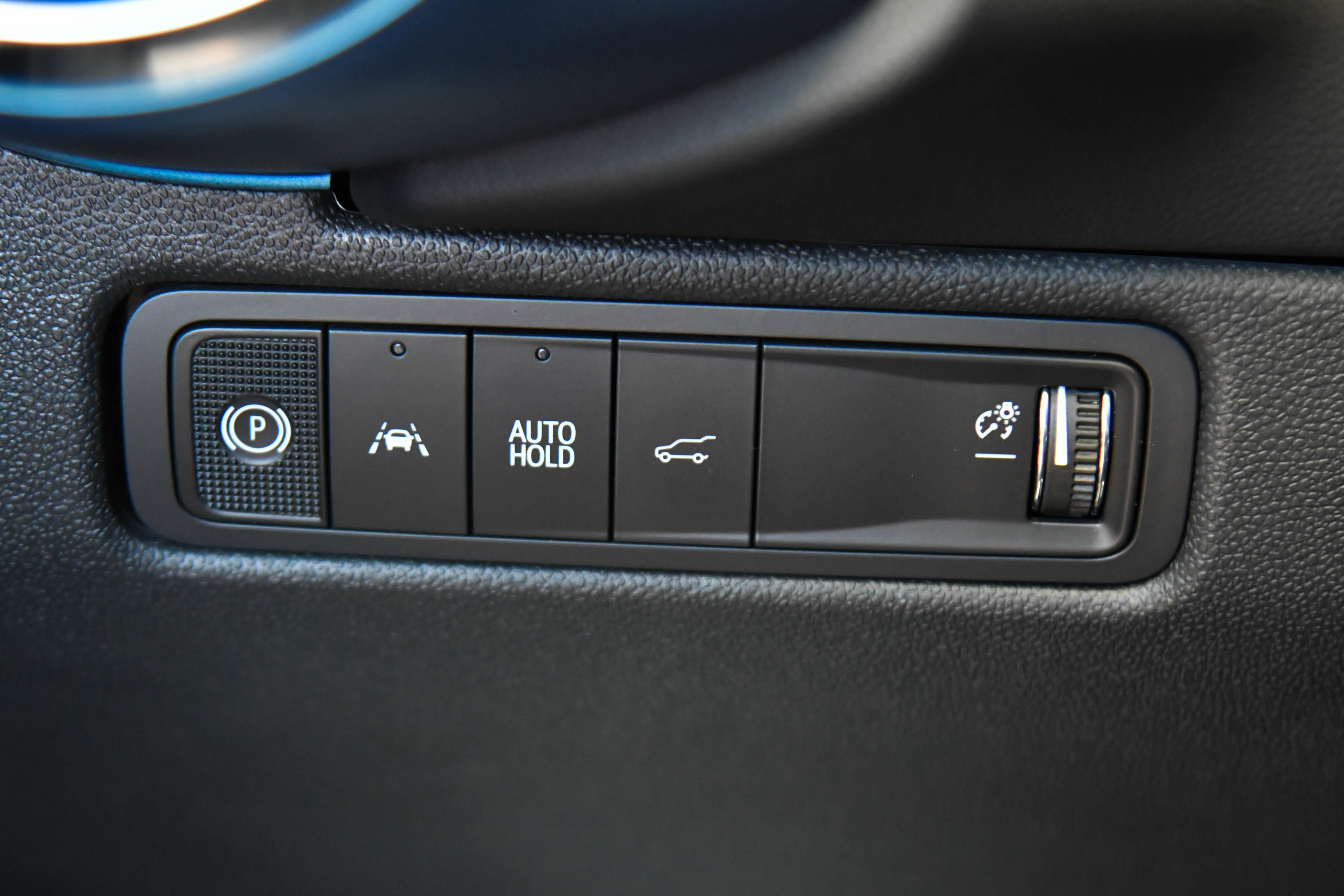 Used 2025 Chevrolet Equinox EV LT FWD image 40