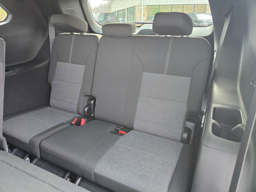 New 2026 GMC Acadia Elevation image 15