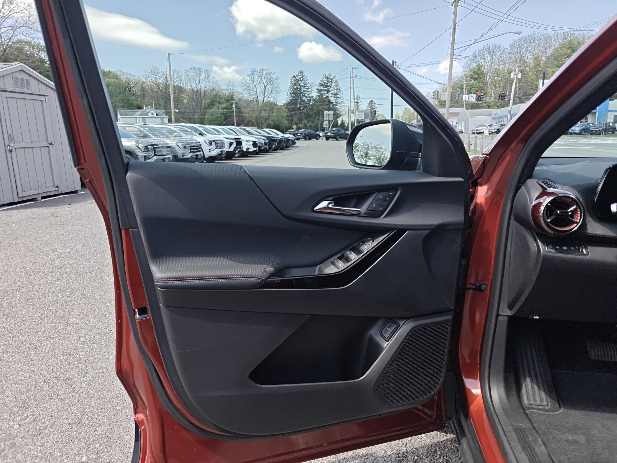Certified 2025 Chevrolet Equinox RS w/ Safety and Technology Package AWD/4WD image 20