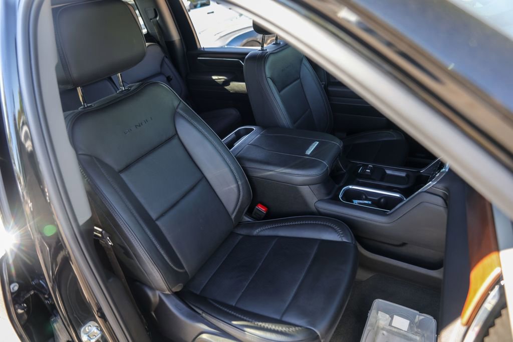 Used 2025 GMC Sierra 2500 Denali w/ Denali Reserve Package image 32