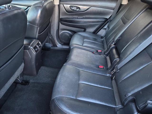 Used 2015 Nissan Rogue SL AWD/4WD image 19