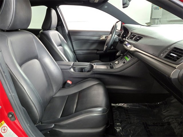 Used 2015 Lexus CT 200h image 22