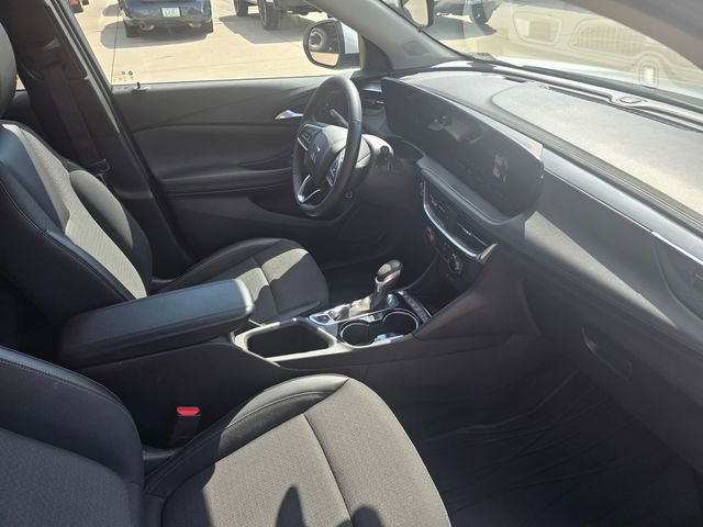 Used 2024 Buick Encore GX Preferred AWD/4WD image 20
