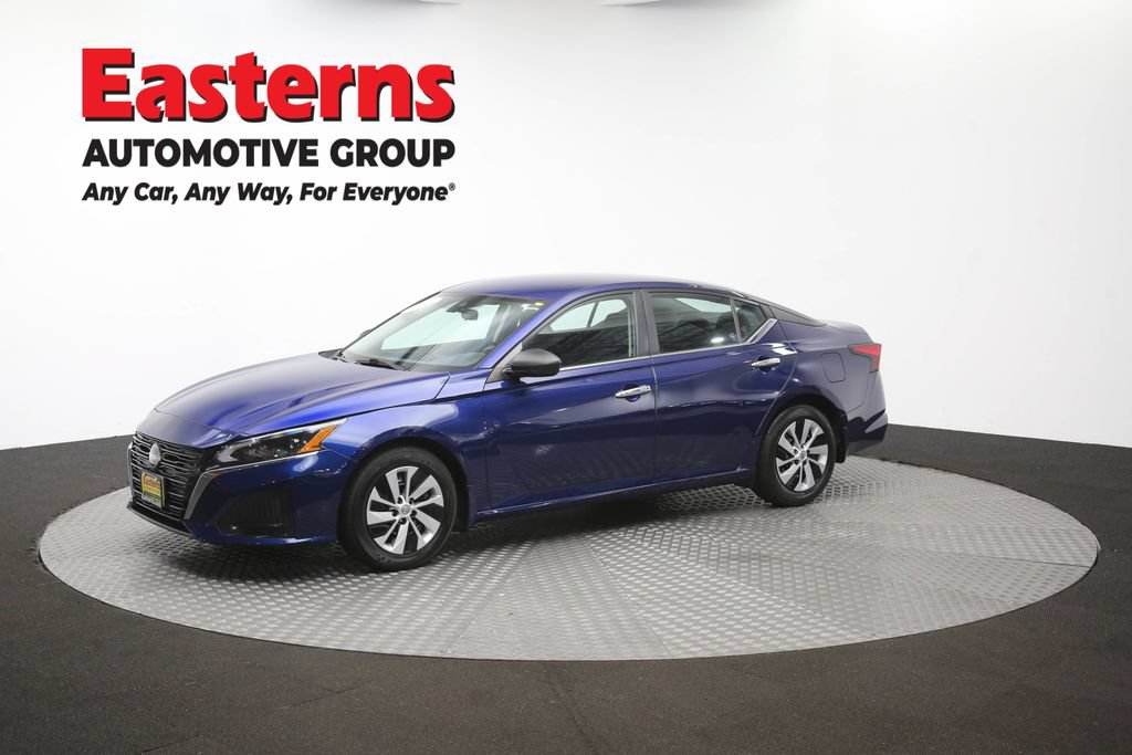 Used 2024 Nissan Altima 2.5 S FWD image 55