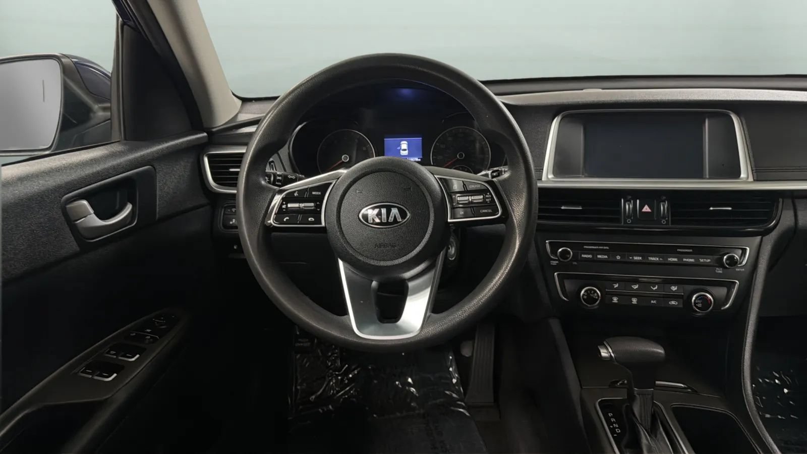 Used 2020 Kia Optima LX FWD image 10