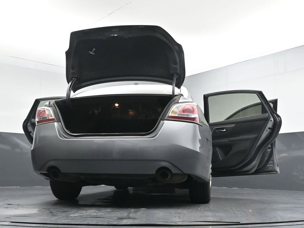Used 2015 Nissan Altima 2.5 S w/ Power Driver Seat Package FWD image 29