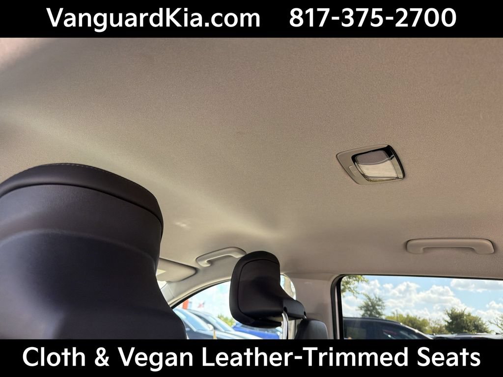 Certified 2024 Kia Niro Wind FWD image 18