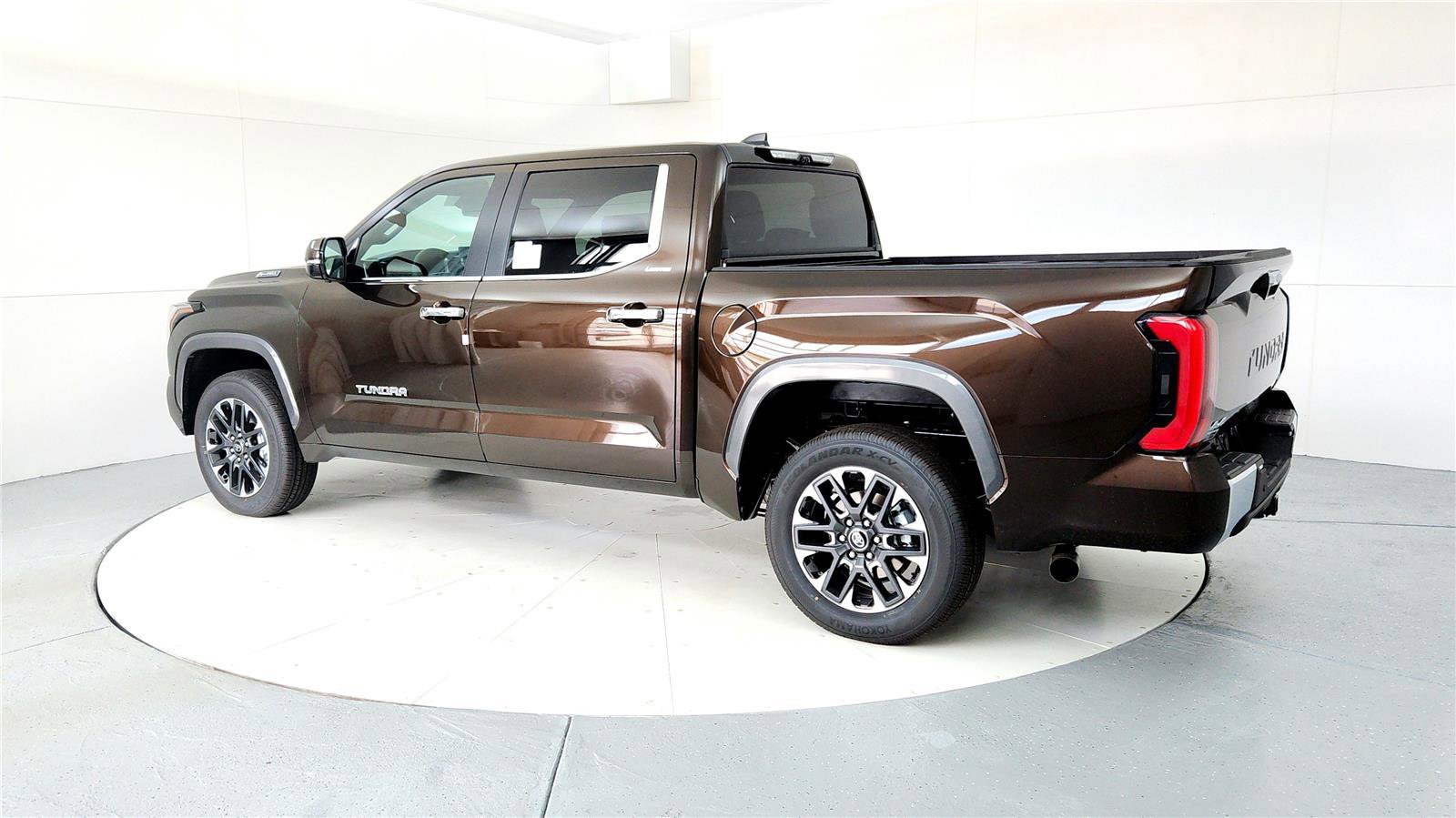 New 2025 Toyota Tundra Limited image 4