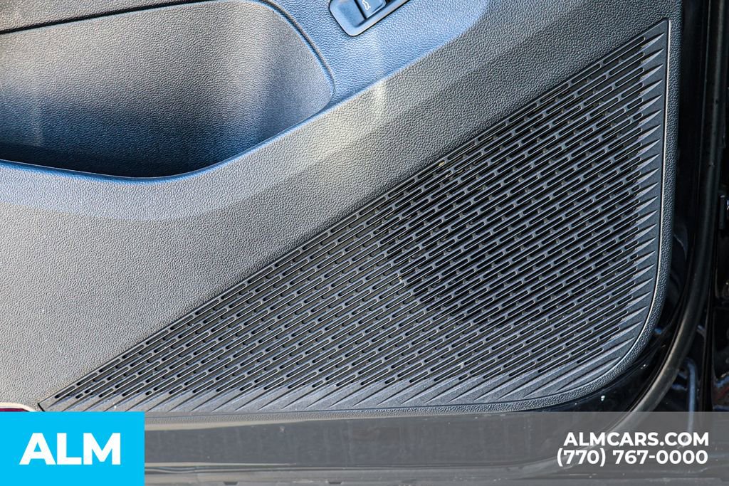 Used 2025 Volkswagen Atlas Cross Sport SE image 52