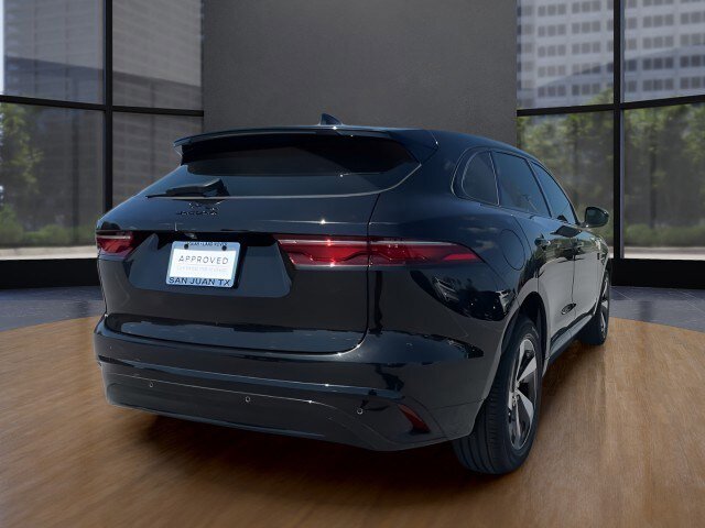 Certified 2025 Jaguar F-PACE R-Dynamic S AWD/4WD image 8